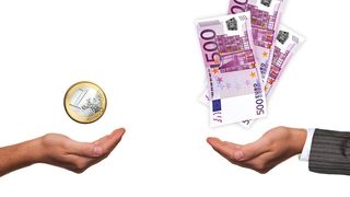 Curs valutar BNR azi, 11 august 2022. Evoluția monedei euro și a dolarului