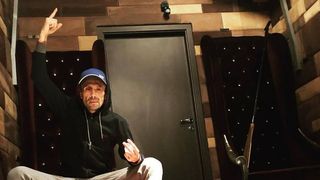 Milionarul din Brașov care și-a ucis bunica și spunea despre el că este Dumnezeu, lăsat liber după 2 ani de internare la Psihiatrie