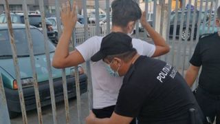 Polițiștii din Bistrița au prins din întâmplare un traficant de droguri. Detaliul care l-a dat de gol