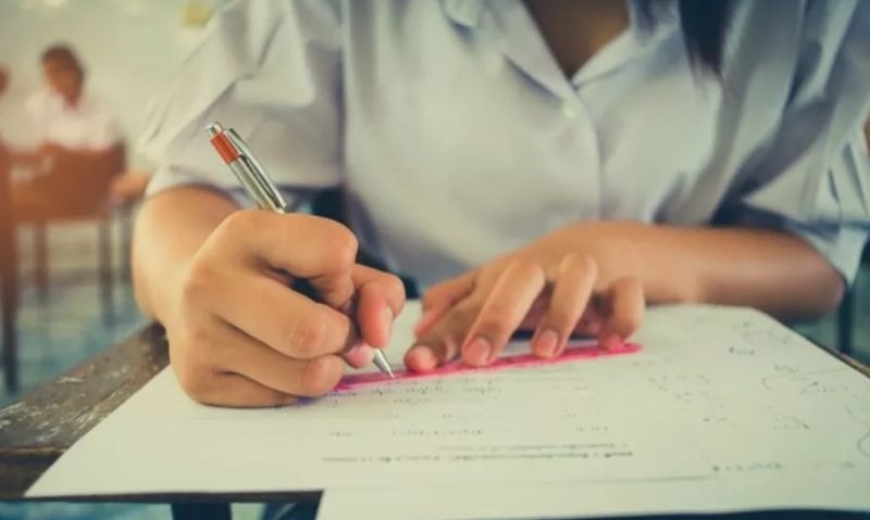 Bacalaureat 2022. Câți elevi s-au înscris la sesiunea de toamnă care începe mâine, 16 august