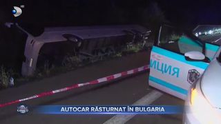Autocar răsturnat &icirc;n Bulgaria