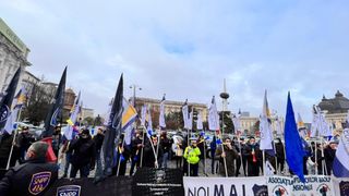 Protest al polițiștilor în fața Guvernului. Care este motivul nemulțumirii lor