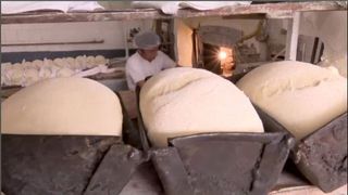 VIDEO | P&acirc;inea preferată a fostului dictator Nicolae Ceaușescu a supraviețuit comunismului și s-a transformat &icirc;ntr-un brand de succes