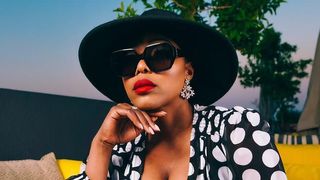 VIDEO - Artista hitului Jerusalema a ajuns &icirc;n Rom&acirc;nia. C&acirc;ntăreața va sta c&acirc;teva zile &icirc;n țara noastră