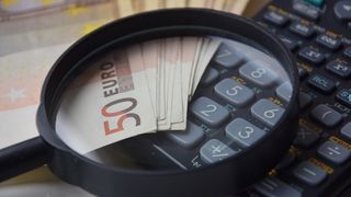 Bugetarii se pot bucura. Guvernul adoptă vineri ordonanța de urgență  