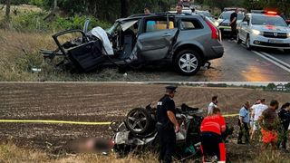 VIDEO - UPDATE: Reconstituirea accidentului din Frumușani în care o întreagă familie și-a pierdut viața. Și al doilea șofer a murit