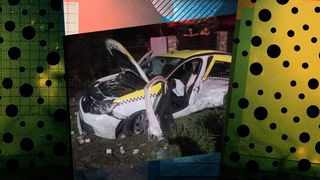 Un taximetrist și clienta sa au murit după o greșeală făcută în trafic