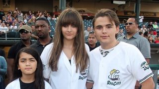 Michael Jackson ar fi implinit 64 de ani. Ce mai fac copiii &bdquo;Regelui Muzicii Pop&rdquo;