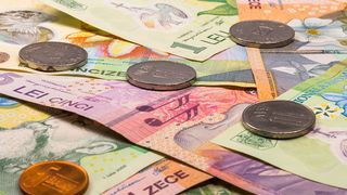 Un nou val de scumpiri pentru români. Anunțul făcut de INS