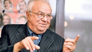 Ultimele informații despre starea de sănătate a actorului Alexandru Arșinel. Copiii i-au luat deja lucrurile