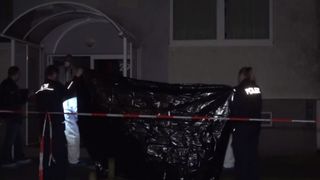 Crimă șocantă în Austria. O româncă a fost ucisă în fața casei chiar de soțul ei