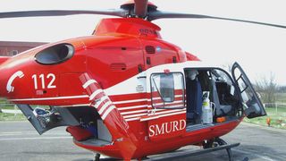 Un bebeluș de 10 luni a fost transportat la spital cu elicopterul SMURD, în urma unui accident rutier