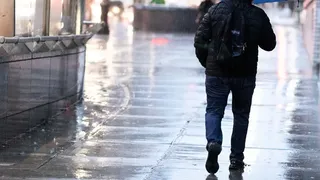 Cod galben de ploi și furtuni în mai multe județe - HARTA