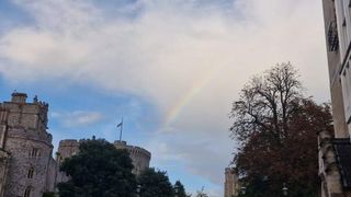 Emoționant: Ce a apărut pe cer imediat după moartea Reginei Elisabeta