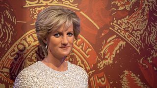 Povestea de viață a noului rege al Marii Britanii