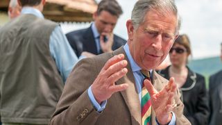 Povestea de viață a noului rege al Marii Britanii