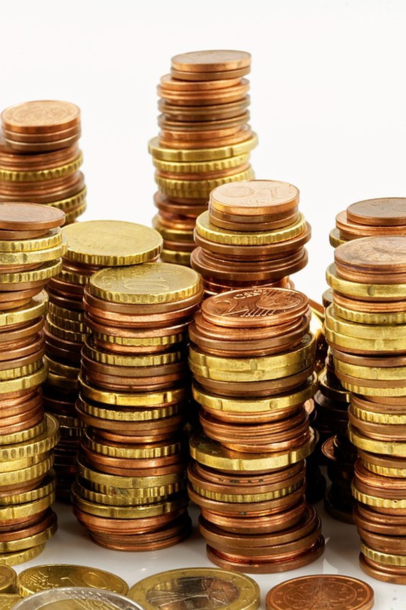 Curs valutar BNR azi, 13 septembrie 2022. Noile cotații pentru euro şi dolar