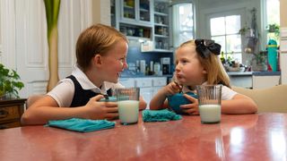 Sfaturi pentru un mic dejun echilibrat înainte de a merge la școală 