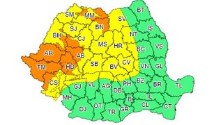 Cod galben şi portocaliu de vreme severă până vineri seară / Precipitaţiile pot ajunge la 70 de litri pe metru pătrat, iar vântul va depăşi 100 kilometri pe oră