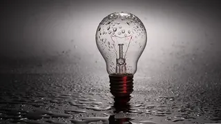 VIDEO - Val de reclamații după facturile uriașe la energie electrică. ANPC și ANRE au pornit mai multe controale la furnizorii de energie