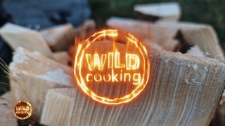 Cotlete de porc cu sos cremos de ciuperci