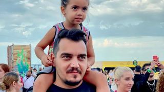 Ce-a pățit Bursucu chiar pe holurile televiziunii unde lucrează  “I-am auzit vocea, evident că i-am recunoscut-o!”