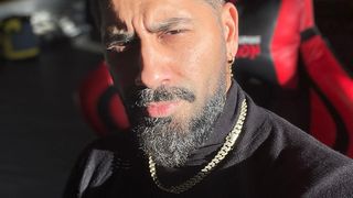 Connect-R a reacționat în cazul preotului Visarion Alexa: „Încetați să mai credeți că preoții sunt sfinți”