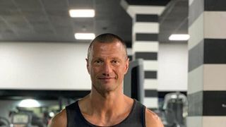 Povestea impresionantă a lui Sorin, un voluntar ISU neînfricat. Bărbatul a păzit și mari actori de la Hollywood