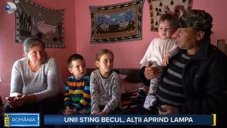 VIDEO - Asta-i România! Casa în care becul nu s-a aprins niciodată
