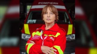 Povestea impresionantă a Danielei. Cum a ajuns femeia de 60 de ani voluntar-pompier