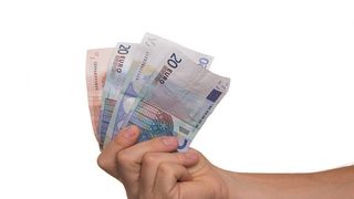 Curs valutar BNR azi, 29 septembrie 2022. Noile cotații pentru euro şi dolar