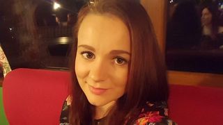 Ea este Cami, mama copilului din Găești care s-a înecat în piscina casei. În urma șocului, femeia și-a pus capăt zilelor