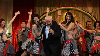 Alexandru Arșinel a fost directorul Teatrului de revistă Constantin Tănase