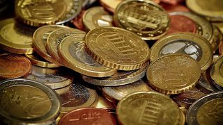 Curs valutar 30 septembrie 2022. La ce valoare a ajuns moneda euro?