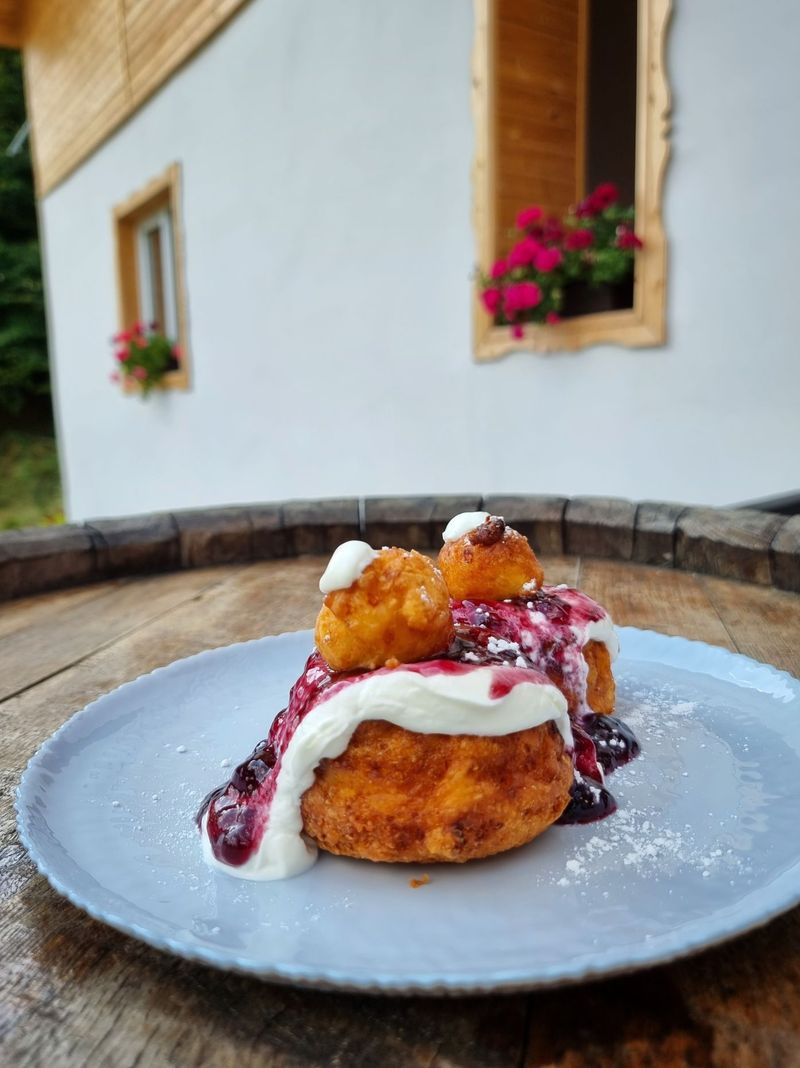 Sâmbătă, de la ora 15:00, în ”ROventura”,  Periplu de neuitat în „țara” Moldovei