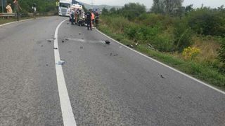 Două persoane au ajuns la spital, &icirc;n urma unui accident dintre două motociclete