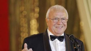 Alexandru Arşinel va fi condus astăzi pe ultimul drum. Înmormântarea va avea loc la ora 12.00, la Cimitirul Bellu