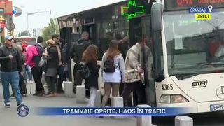 Tramvaie oprite, haos &icirc;n trafic