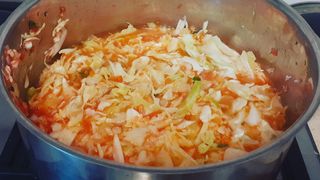 Rețetă varză călită: Este perfectă pentru această toamnă