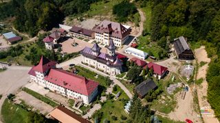 S&acirc;mbata, la &ldquo;ROventura&rdquo;, popas &icirc;n Borlești, o străveche vatră de istorie şi tradiție din inima Moldovei