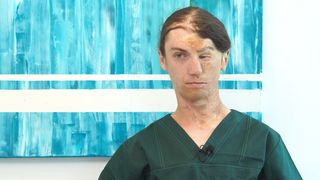 Din pacient al Asociației Zetta, ucenic al medicului care i-a schimbat viața: ”Îmi doresc să ajung chirurg plastician și să pot să ajut cât mai mulți pacienți”