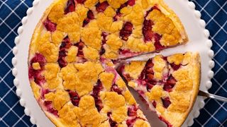 Prăjitură de toamnă: O rețetă delicioasă pe care trebuie să o încerci!