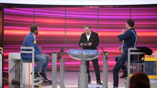 Ion Crăciunescu, fost arbitru și jucător de fotbal, vine duminică la “Tu urmezi!”, cu întrebări pentru concurenții game show-ului de la Kanal D!