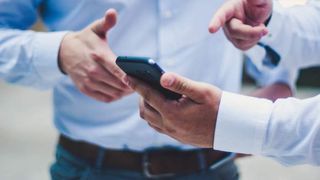 Vești minunate pentru șoferi: aplicația de constatare a accidentelor mici este disponibilă de astăzi