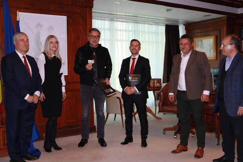 Moment istoric pentru România! Două monede de aur rare au ajuns în posesia în patrimoniul național al Ministerului Culturii