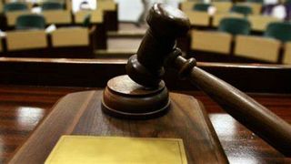 Un bărbat în sevraj a provocat panică în plină stradă