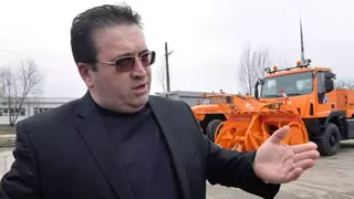 VIDEO | Șef din Compania de Drumuri, prins &icirc;n flagrant c&acirc;nd primea 10.000 lei mită. A fost reținut de DNA