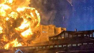 Avion militar rusesc, prăbușit peste o casă din Siberia (VIDEO)