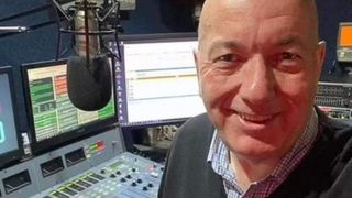 Un prezentator de radio a murit în direct. Omul își modera emisiunea