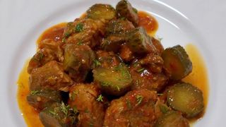 Mâncare de castraveți murați: O rețetă specială pentru această zi